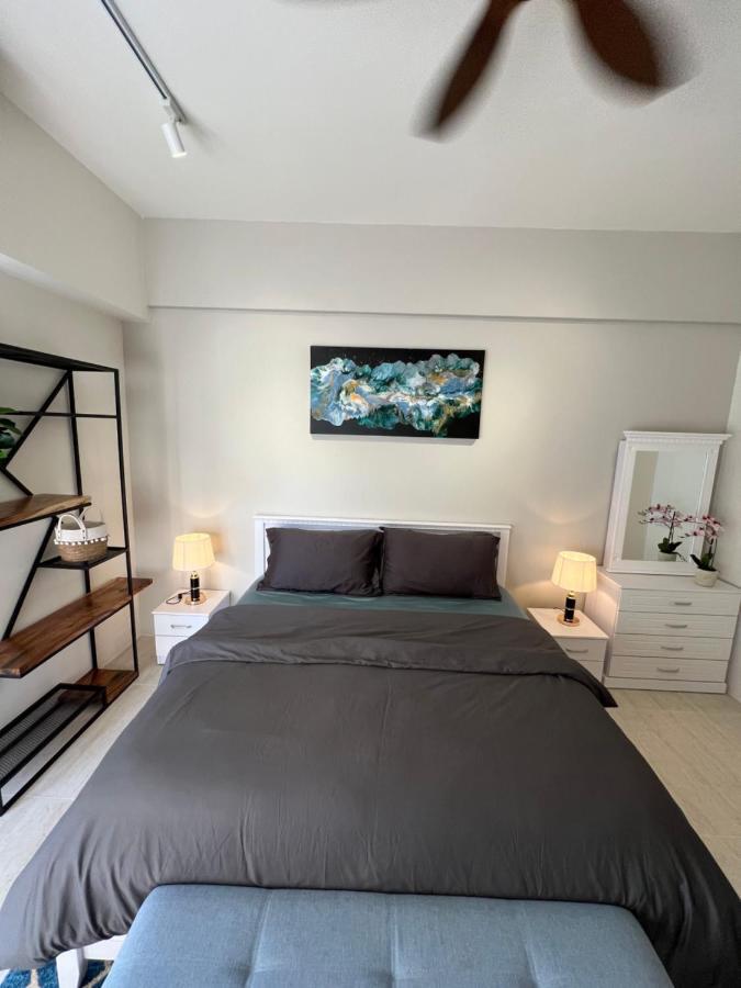 By The Sea Beachfront Designer Suites Penang - Managed By Art Of Tree Batu Feringgi Ngoại thất bức ảnh