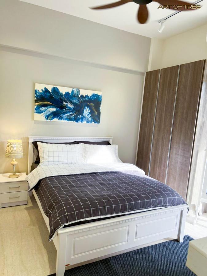 By The Sea Beachfront Designer Suites Penang - Managed By Art Of Tree Batu Feringgi Ngoại thất bức ảnh